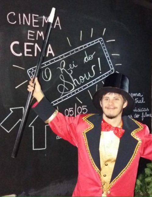 05/05/2018 - Cinema em Cena! Sessão de cinema a céu aberto e vivência teatral!