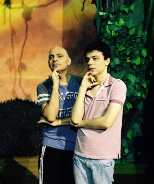 Inclusione Cidade à Fora - Teatro A Chapéuzinho quer ser Princesa!